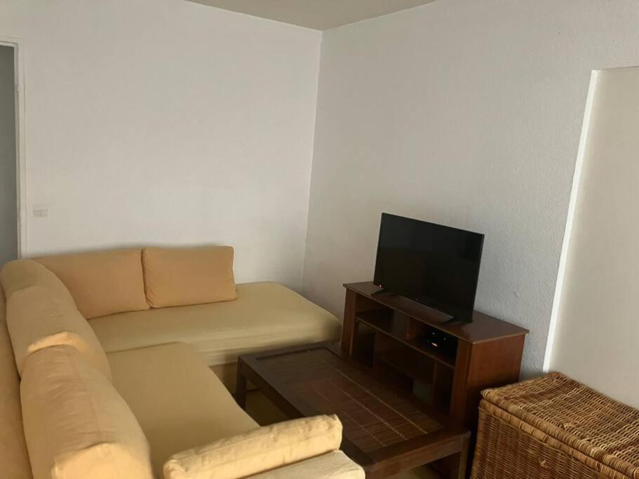 Апартаменты Cozy Flat In La Defense Курбевуа Экстерьер фото